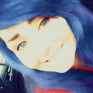 Meet your Posher, Lace